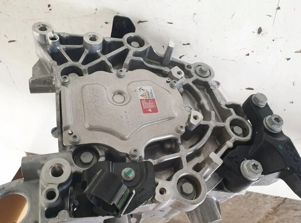 фото №10, Citroen c4 iii e-c4 23r двигун електричний zk01 105tes 2-tys.km