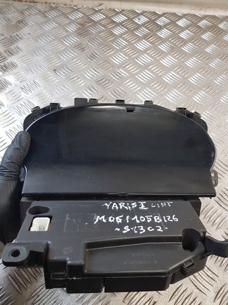 Купити Панель 21655864-5 toyota yaris 1 рестайлінг  європа