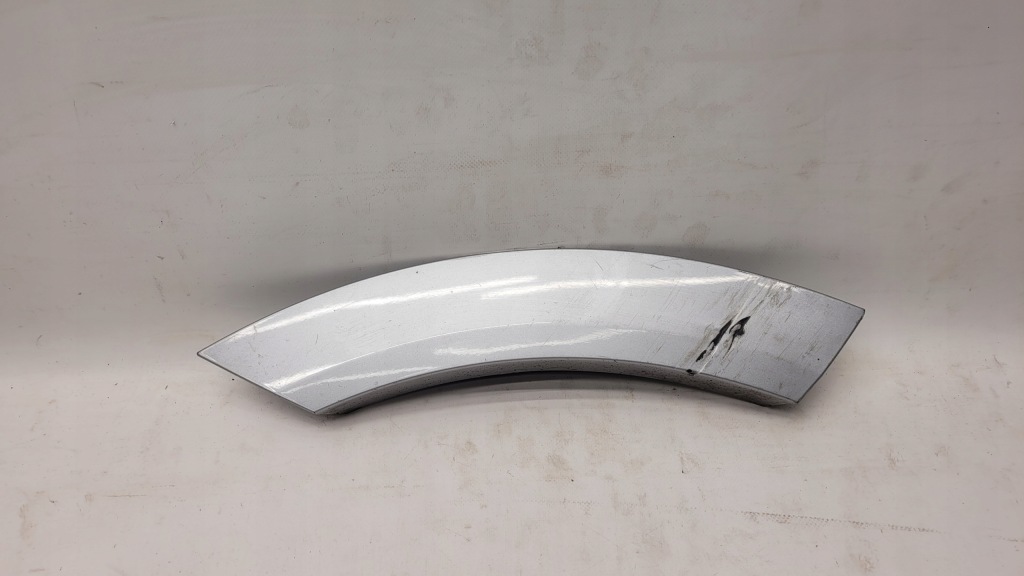 фото №1, Audi e-tron 4ke молдинг двері права задня