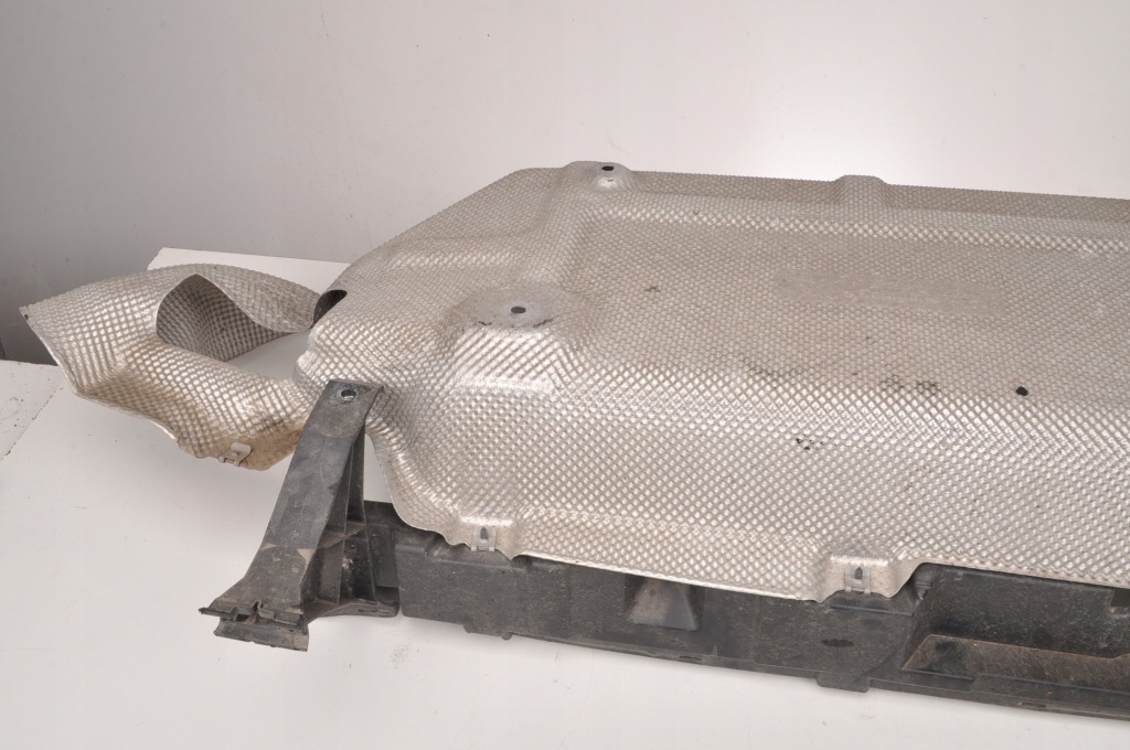 фото №7, W177 amg a35 защита тепловая a17716825000 20r