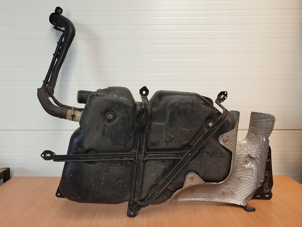 фото №9, Bak бак топлива насос hybrid citroen ds5 2.0