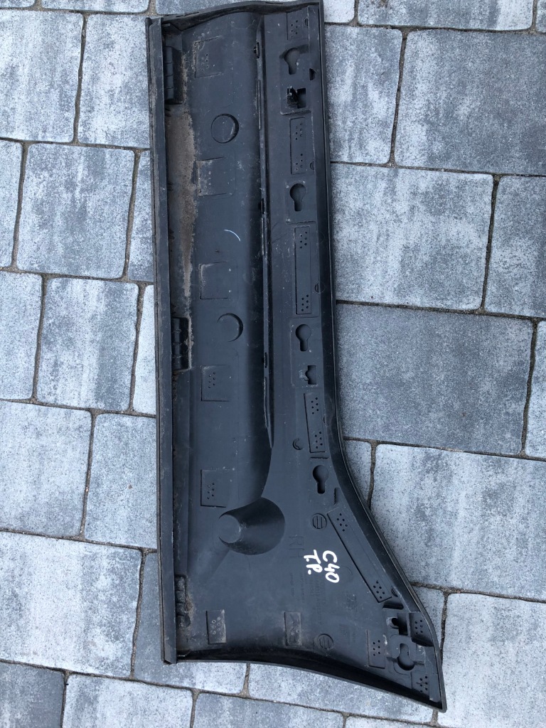 фото №4, Молдинг двері правих задніх volvo c40 -----