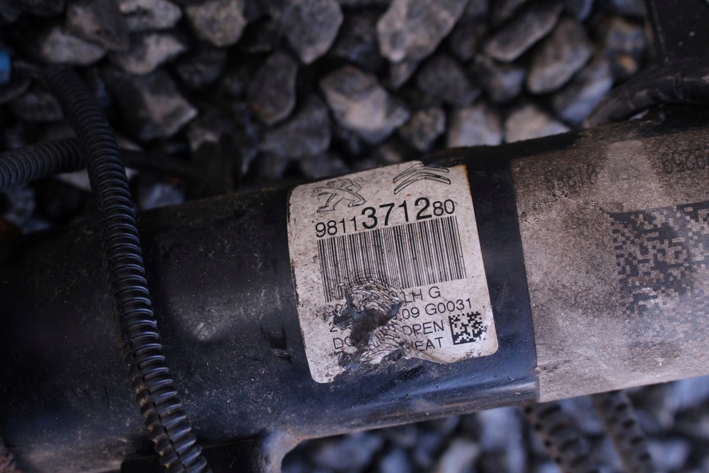 фото №6, Ліва поворотний кулак амортизатор citroen c3 iii 1.2 b