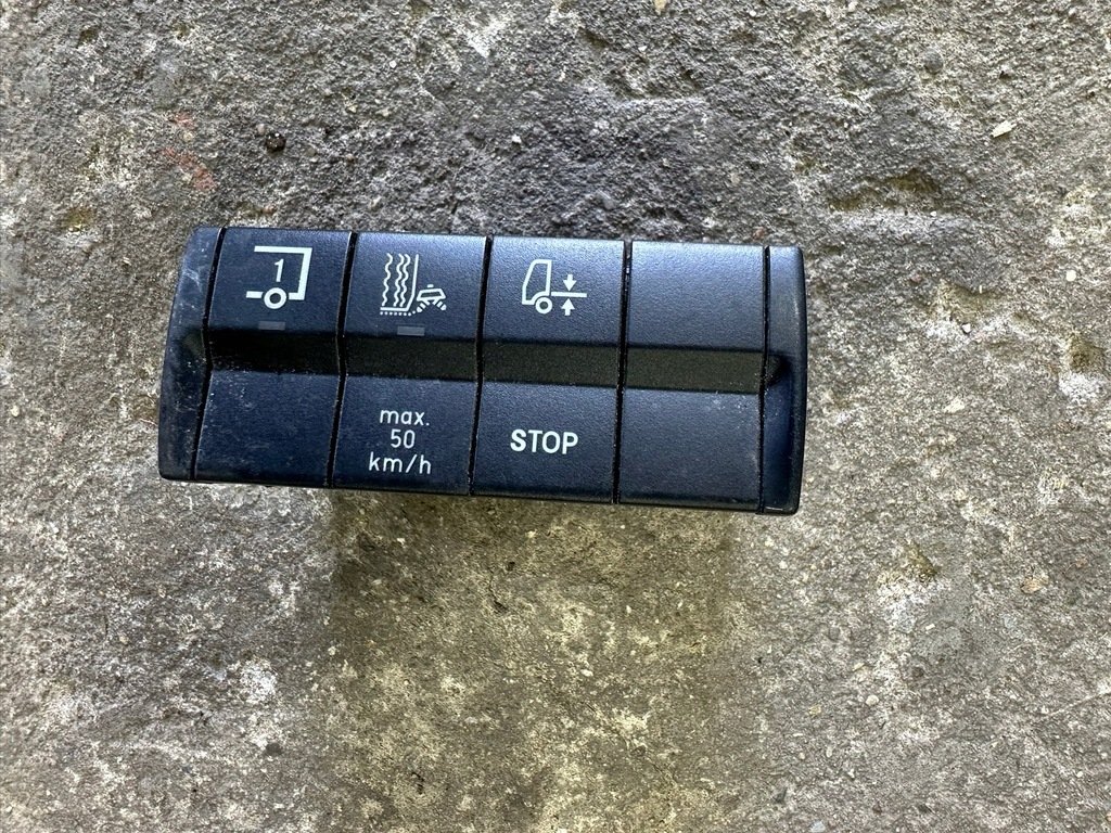 фото №1, Переключатель панель mercedes actros mp4 a9605400046