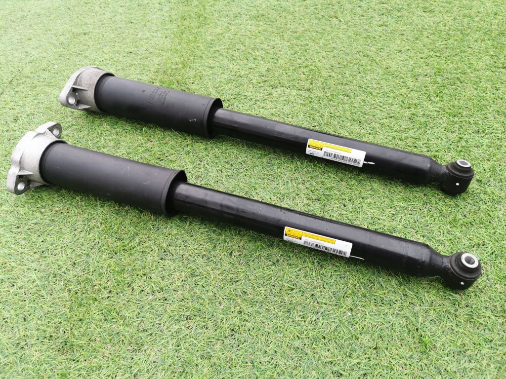 Купить Mercedes c klasa 205 амортизаторы задний  задние