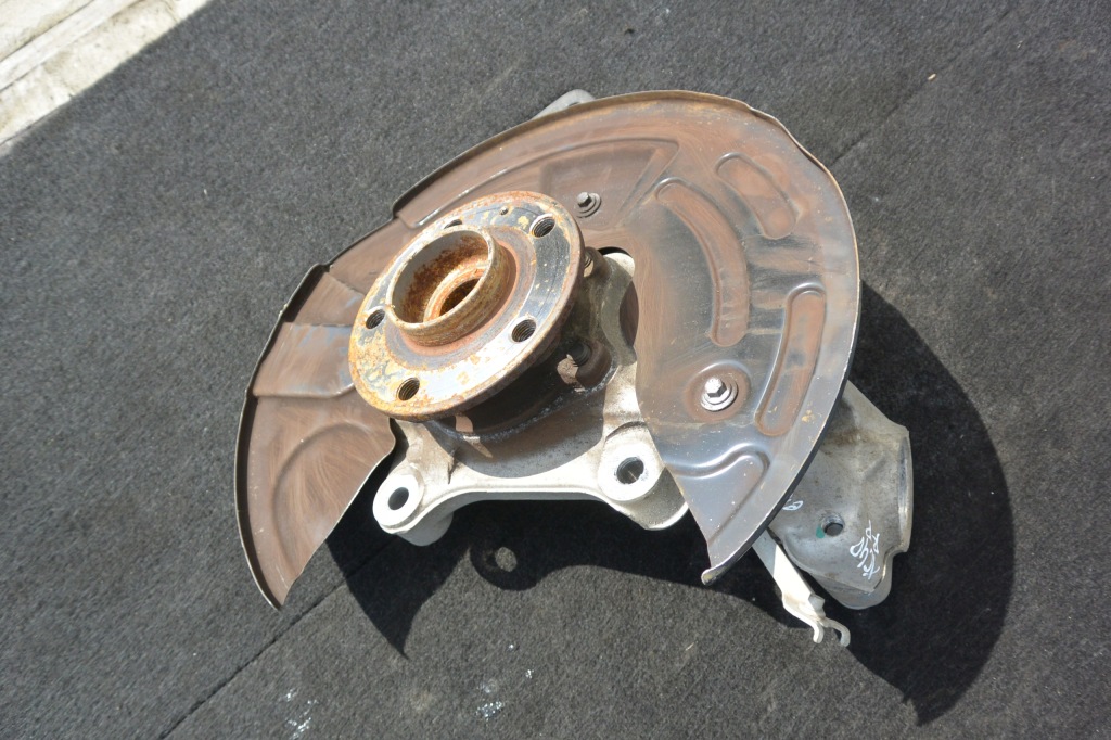 Поворотный кулак левая перед mercedes-benz cla w117 w176 w246 Цена