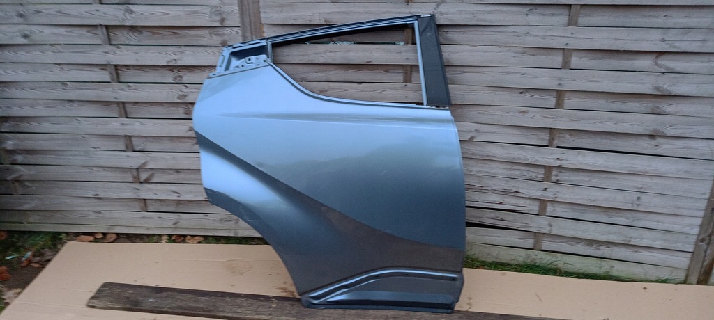 фото №4, Дверь задняя задние правое toyota c-hr chr 16-22rok оригинал