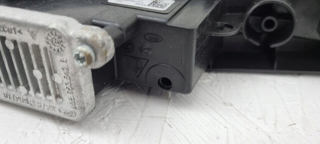 Porsche macan mk2 fl turbo 2019- led drl левый поворотник 95b953055e в Украине