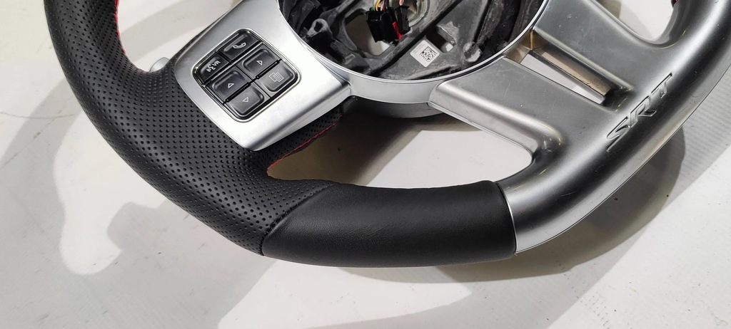 фото №11, Воздуховод подогрев dodge challenger 2011-2014 srt