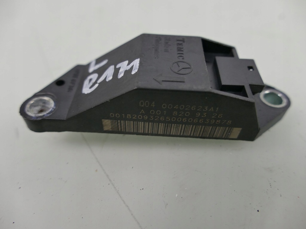 фото №1, Датчик датчик удара mercedes-benz оригинальный номер a0018209326