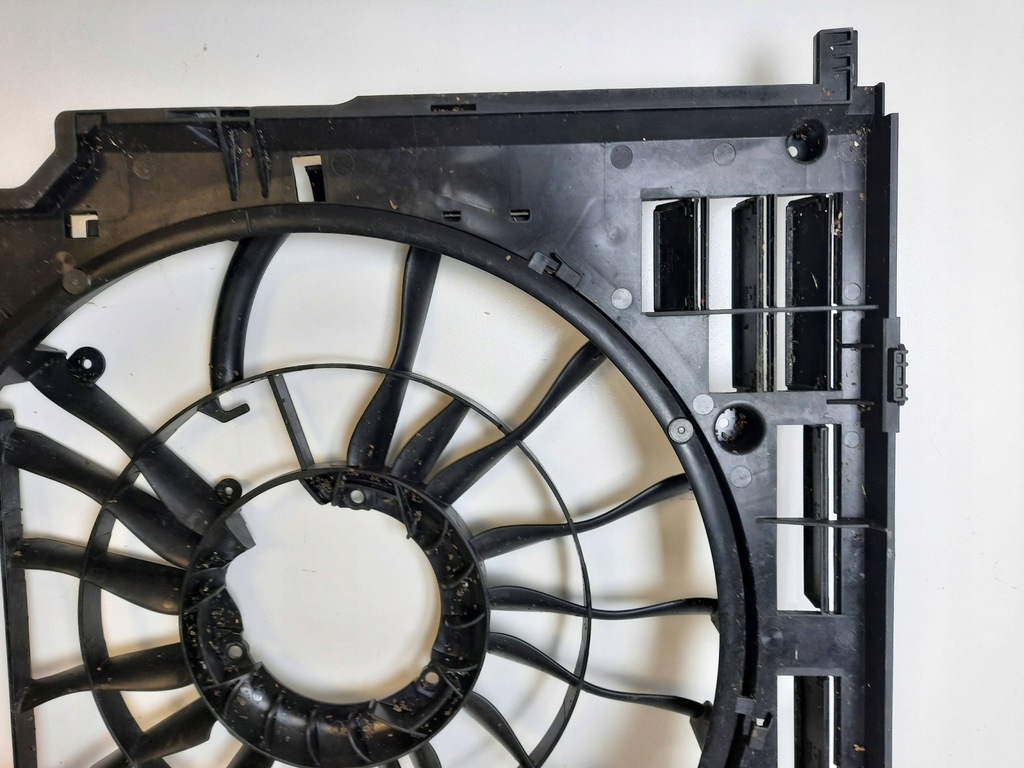 фото №10, Bmw g05 x5 g07 x7 корпус вентилятора 8589042