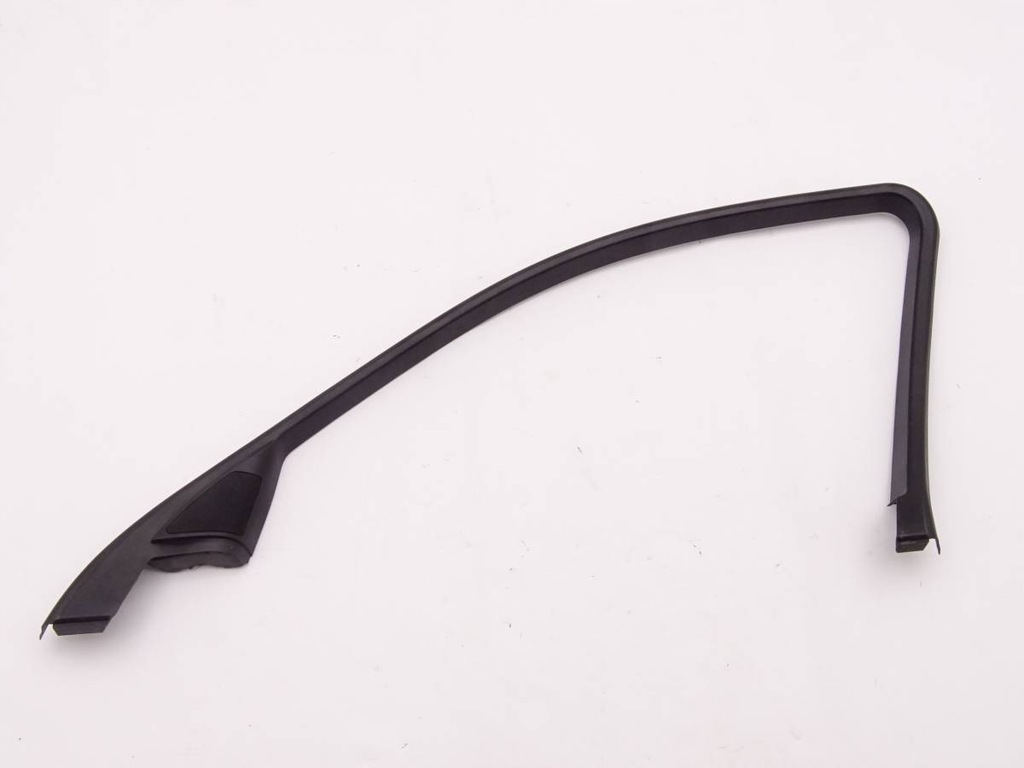 фото №1, Bmw e60 e61 защита рамка дверь правый перед