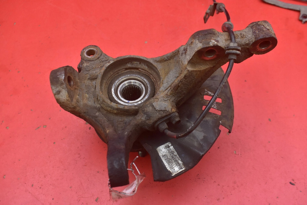 фото №5, Поворотный кулак ступица правая перед hyundai i20 1 i 1.1 crdi 75 km 12-14