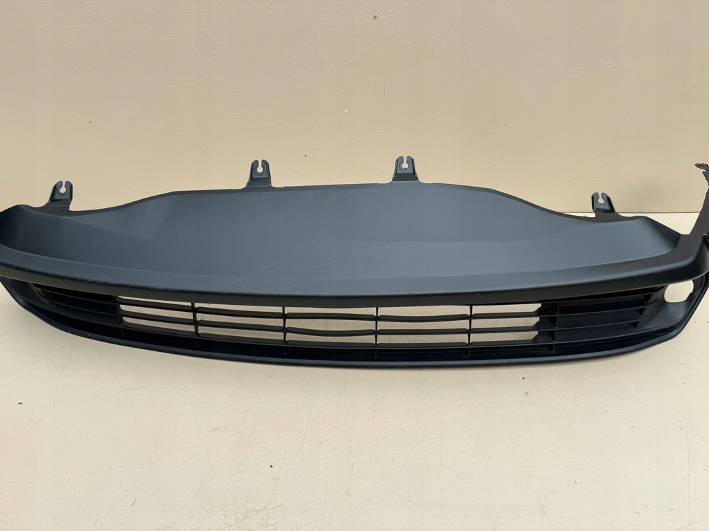 фото №9, Toyota yaris cross 20r- спойлер накладка бампера перед передняя