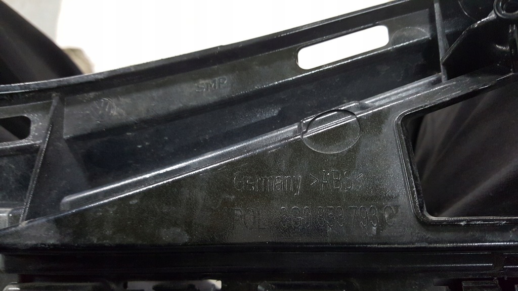 фото №10, Решётка бампера le перед vw passat b8 r 3g0853793c