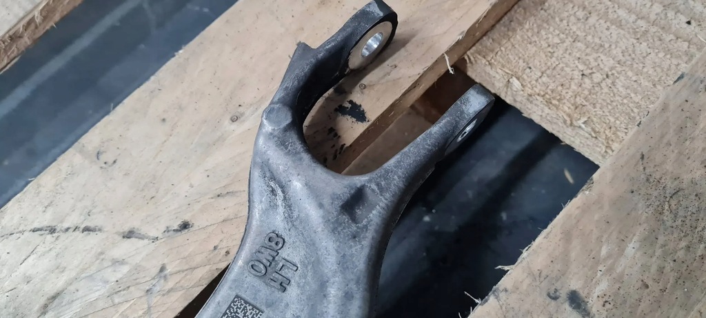 фото №7, S5 8w lift a5 вилка кронштейн амортизатора левый перед 8w0413037h a4 b9 s4