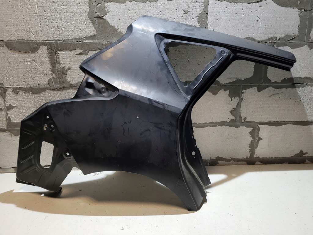 фото №1, Крыло правый задняя auris ii hb 12-18