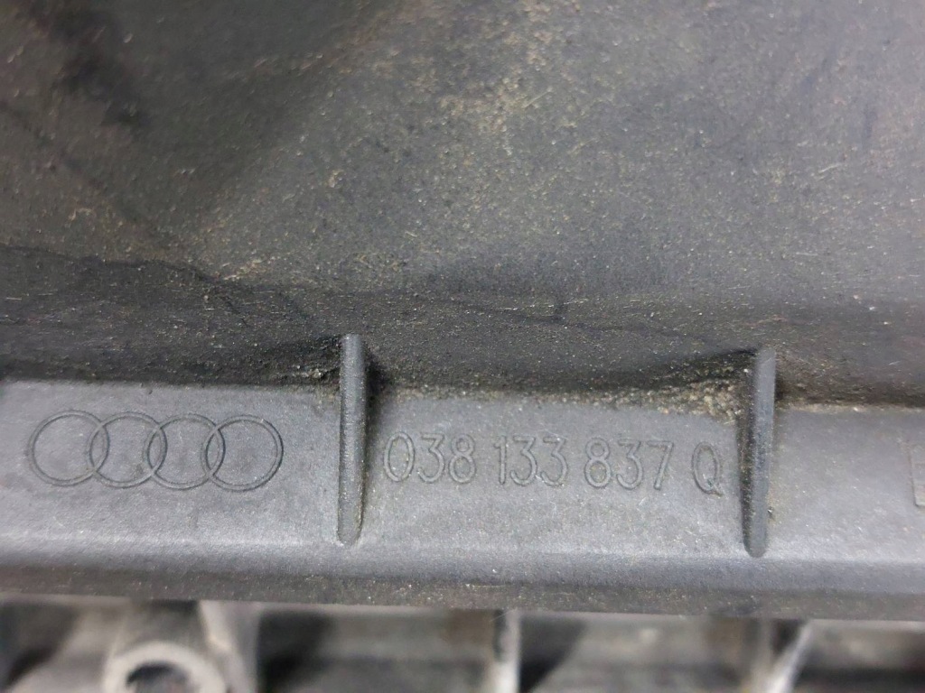 Корпус фильтра воздуха расходомер труба воздухозаборник audi a4 b6 1.9 tdi в Украине
