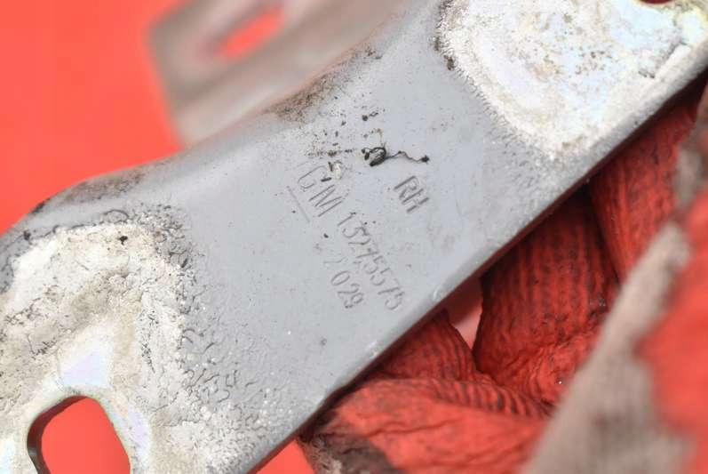 фото №8, Петля петли крышки 13275575 opel astra 4 iv j 5d hb 09-12