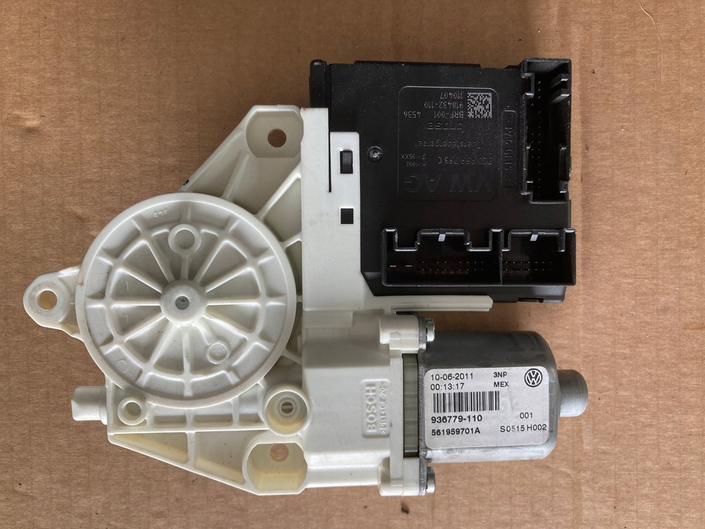 фото №1, Моторчик стекло левый перед vw jetta 5c