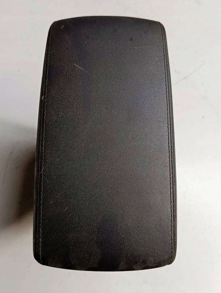 фото №1, Suzuki sx4 s-cross 13-16 підлокітник 2380568