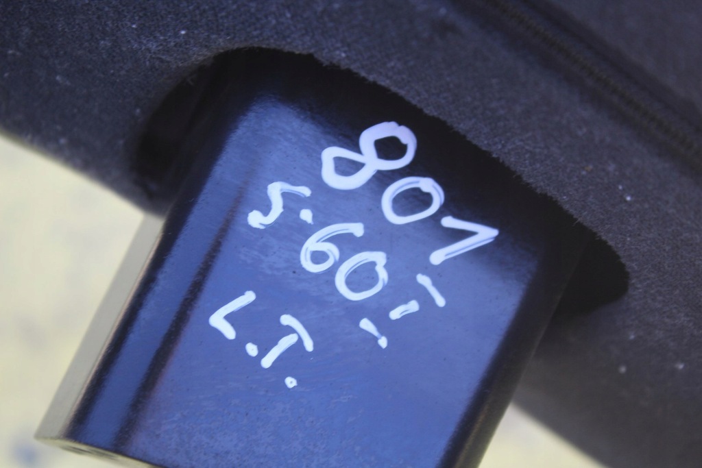 фото №7, Підлокітник сидіння лівий задня volvo s60