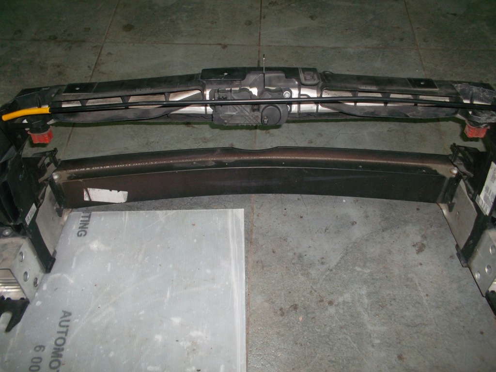 Mercedes cla 117 w117 усилитель передний ремень перед балка зона сигнал Киев