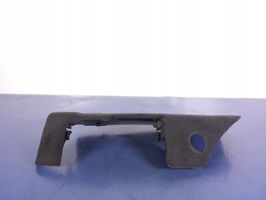 фото №1, Audi q7 4l защита сиденье правый перед 7l0881328