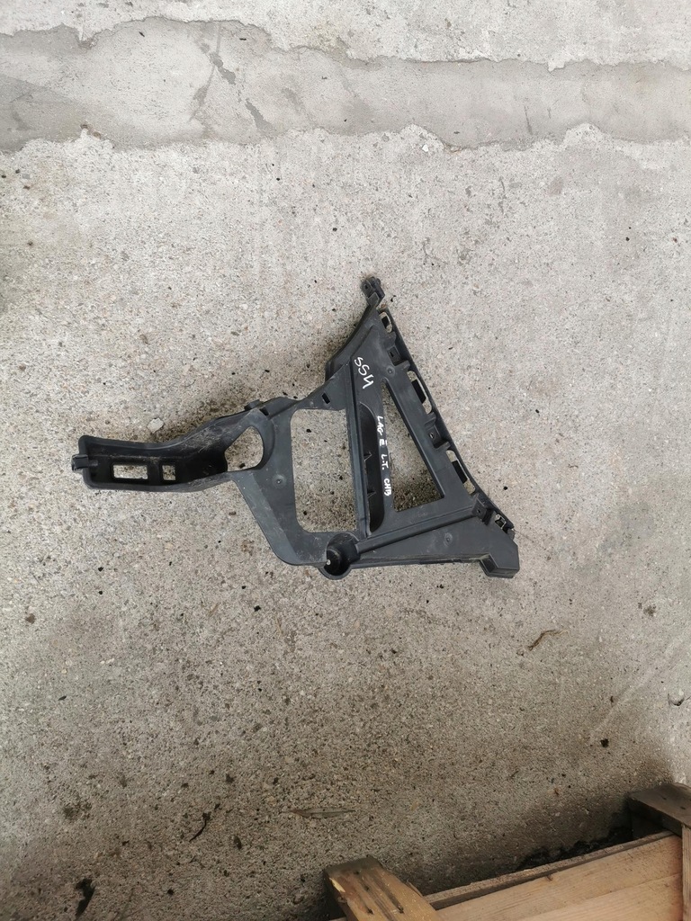 фото №2, Напрямна бампера лівий задня renault laguna iii hb