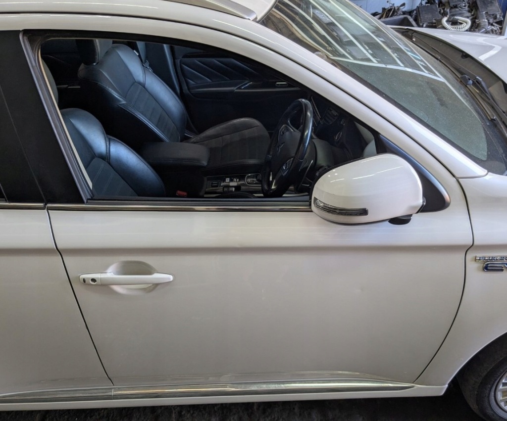 фото №1, Двері праве перед передні w13 mitsubishi outlander iii 2018- po 2 рестайлінг