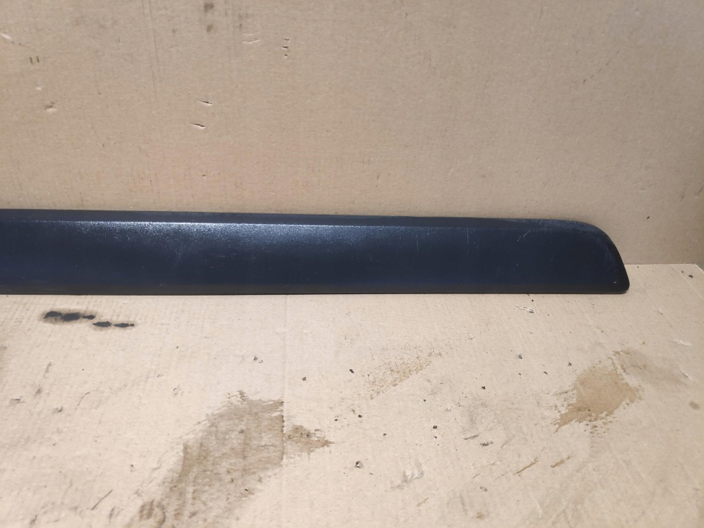 Молдинг двері лівий перед ліва передня декоративна renault kangoo iii 8200439111 Доставка