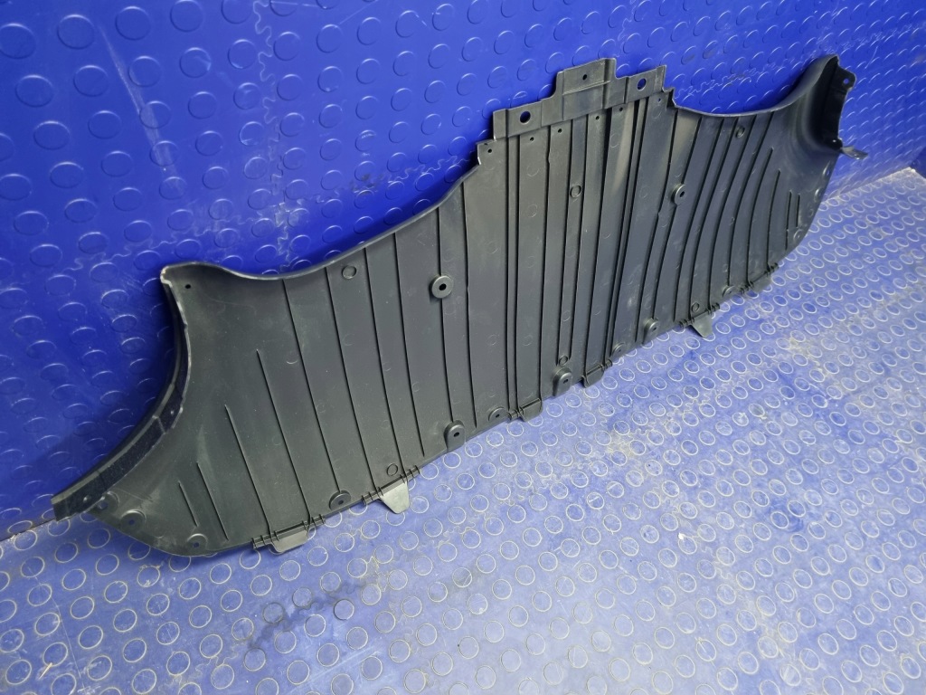 Накладка плита нижня бампера заднього tesla model y оригінал 1638051-00-b Недорого