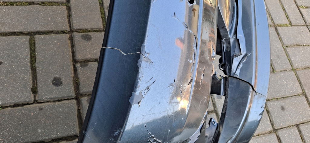 Mercedes c klasa w204 amg бампер перед передний a2048853725 Недорого