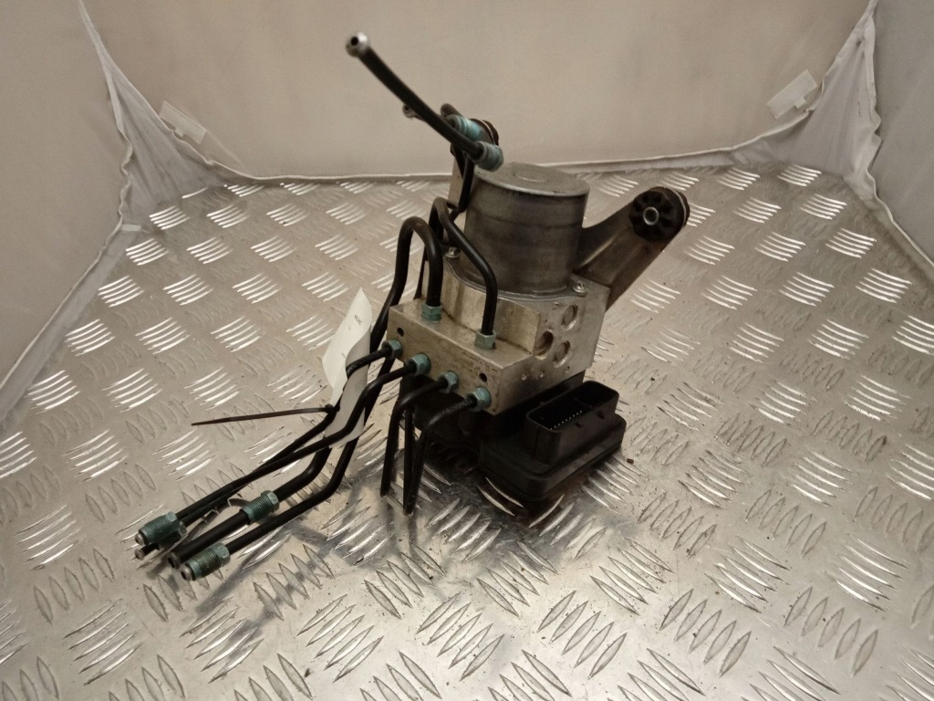 фото №1, Bmw 6 f12 f13 2014 насос abs 34516876908