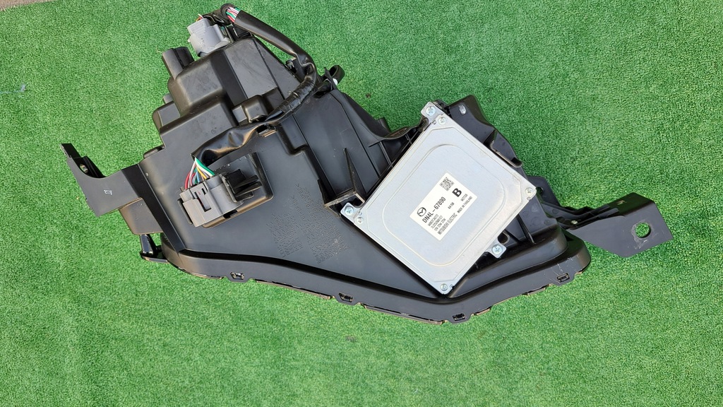 фото №5, Mazda mx30 full led лампа передня kpl