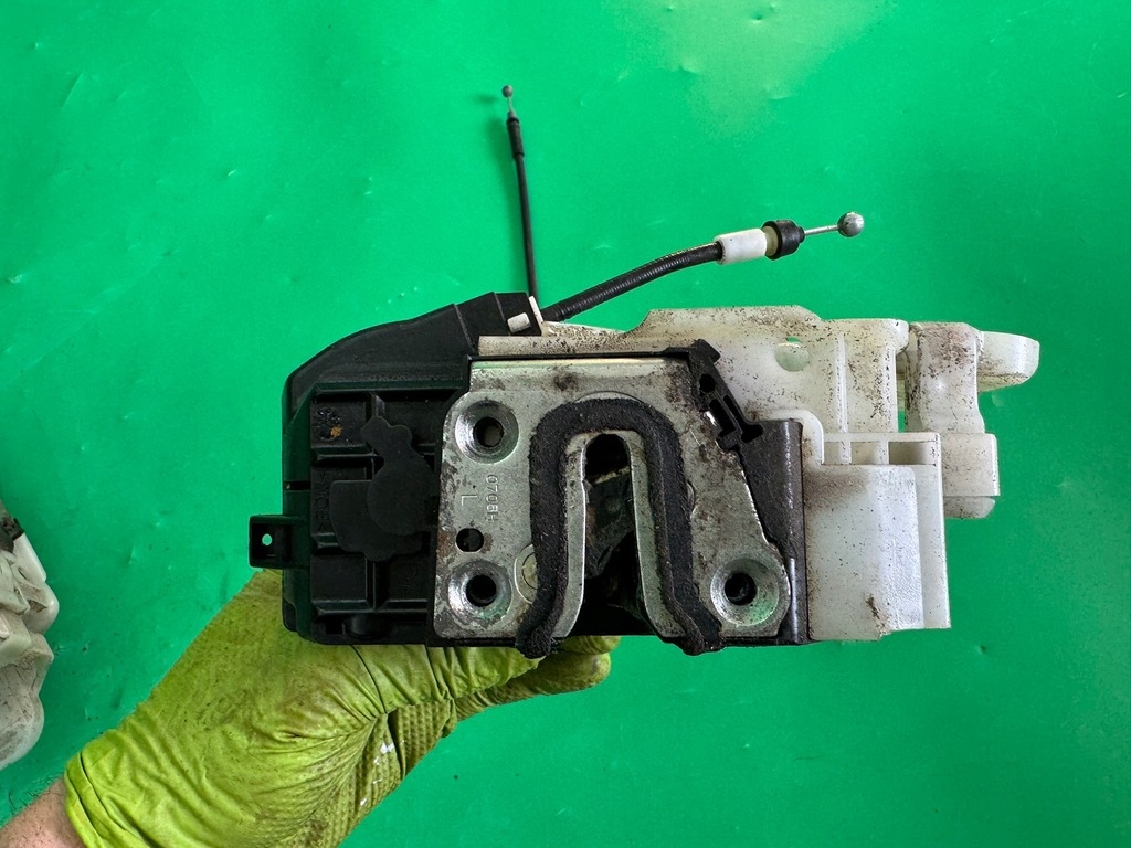 фото №9, Замок дверь левый передний перед kia ceed i 1 06-12 europa 7 pin kombi hb