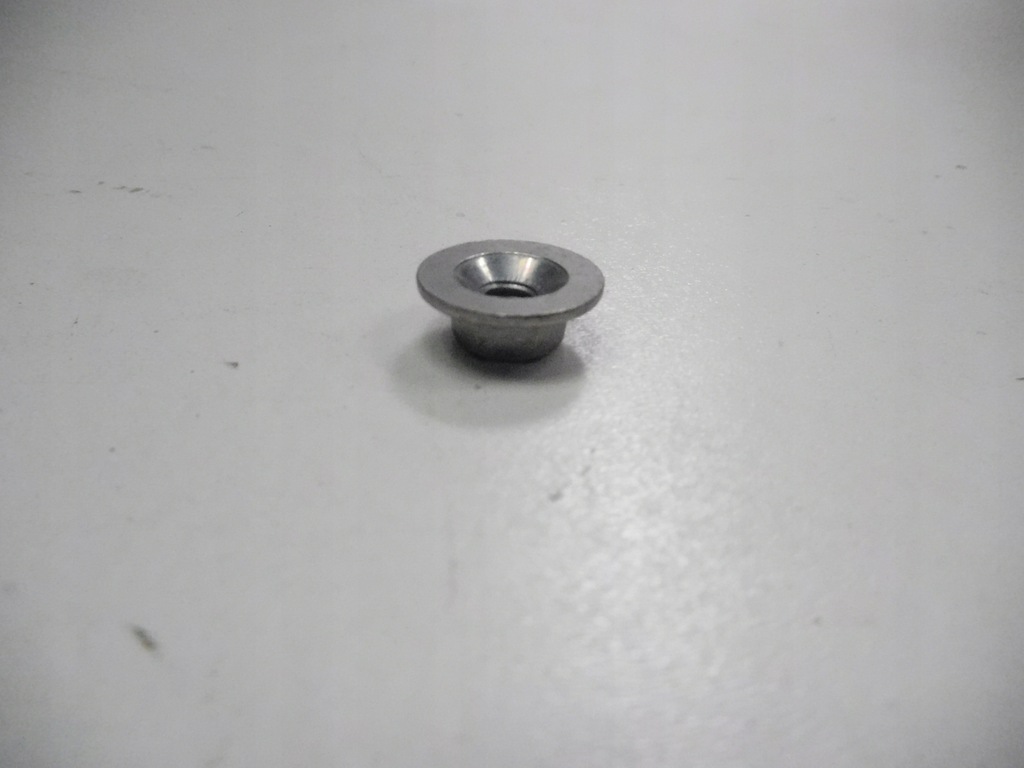 фото №7, Гайка x3 renault kangoo оригинальный номер 7703033156