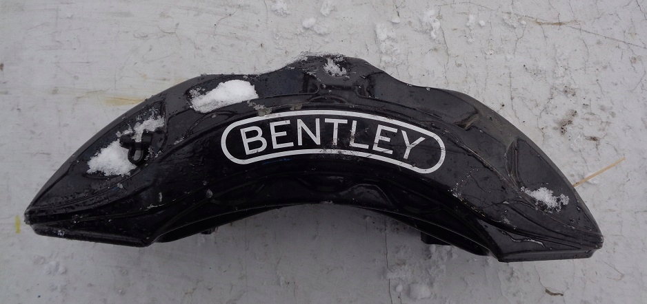 фото №1, Супорт передній лівий bentley bentyga чорний .