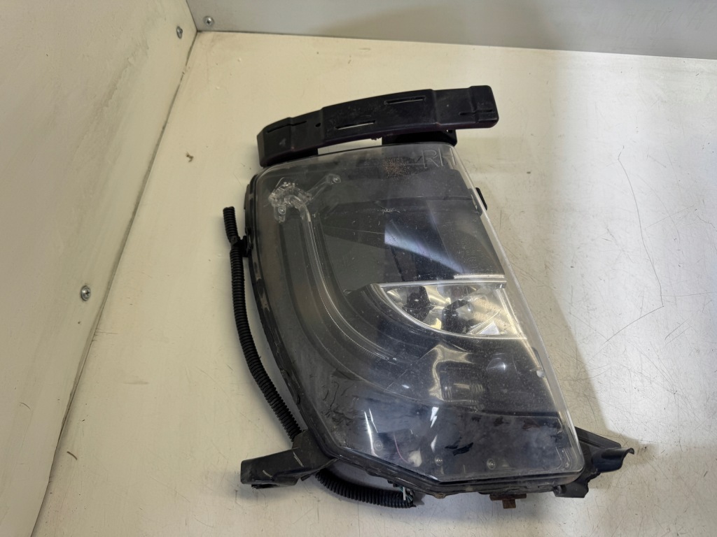 Купить Tesla s противотуманная фара led drl правый перед 600591600c