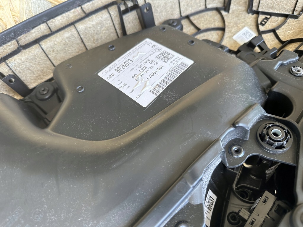 фото №8, Обивка обшивка дверь комплект 4 штуки bmw g30 g31