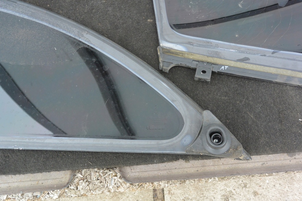 фото №10, Скло кузовна права ліва задня mercedes r w251