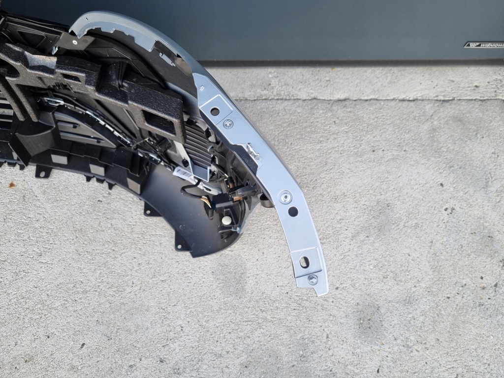 фото №9, Mercedes eqc w293 293 бампер перед передній kpl