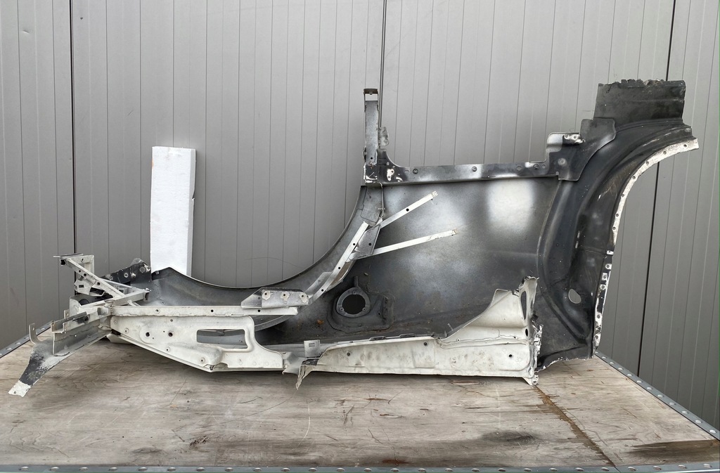 фото №8, Ferrari 458 spider задній правий крила rear fender