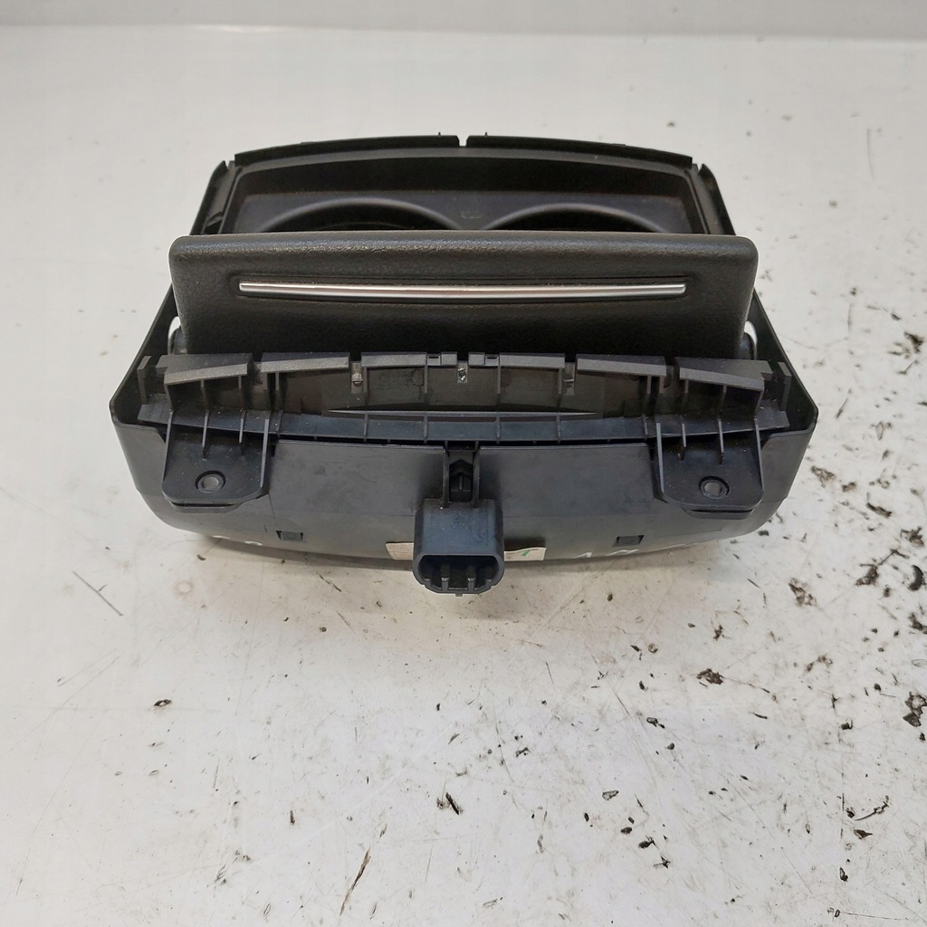 фото №5, Audi a7 c7 кронштейн бардачок na кружки 4g0862534a