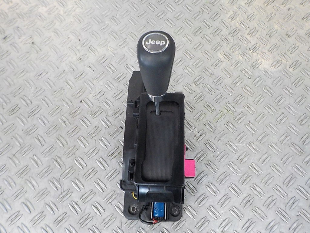 фото №1, Jeep оригинальный номер p52124792ab