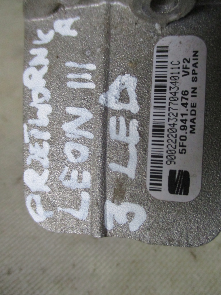 фото №3, Модуль led правий seat leon iii 5f0941476