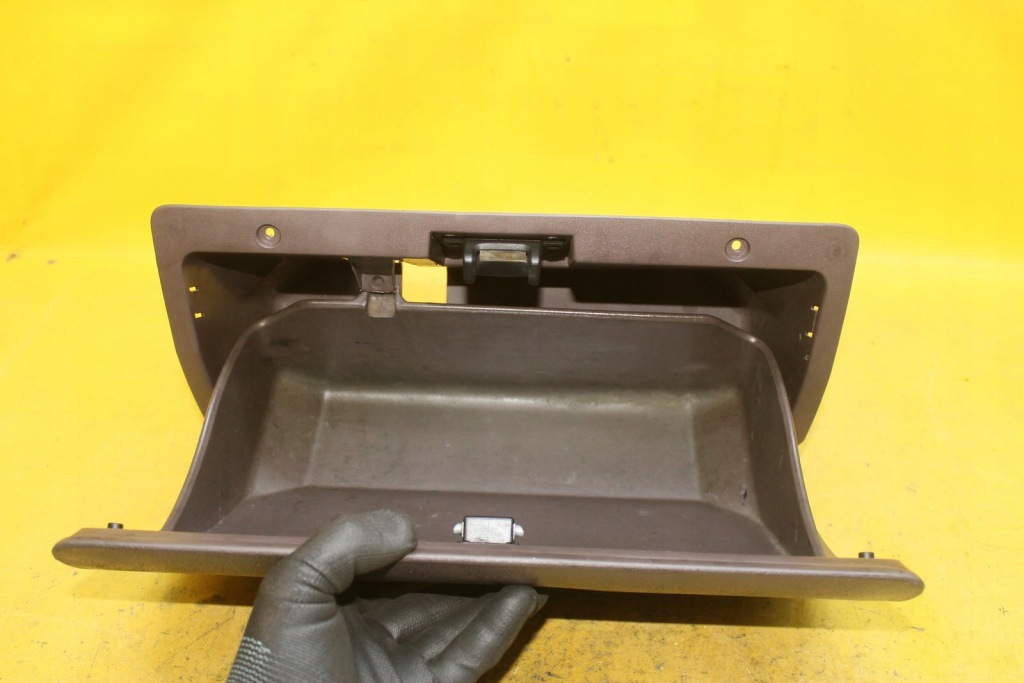 фото №3, Бардачок пассажира правый перед master ii