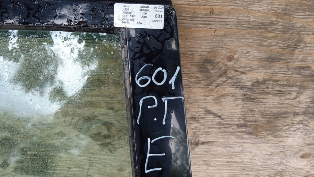 Lexus is200 1 fl седан дверь задняя правый  1c0 Оригинал