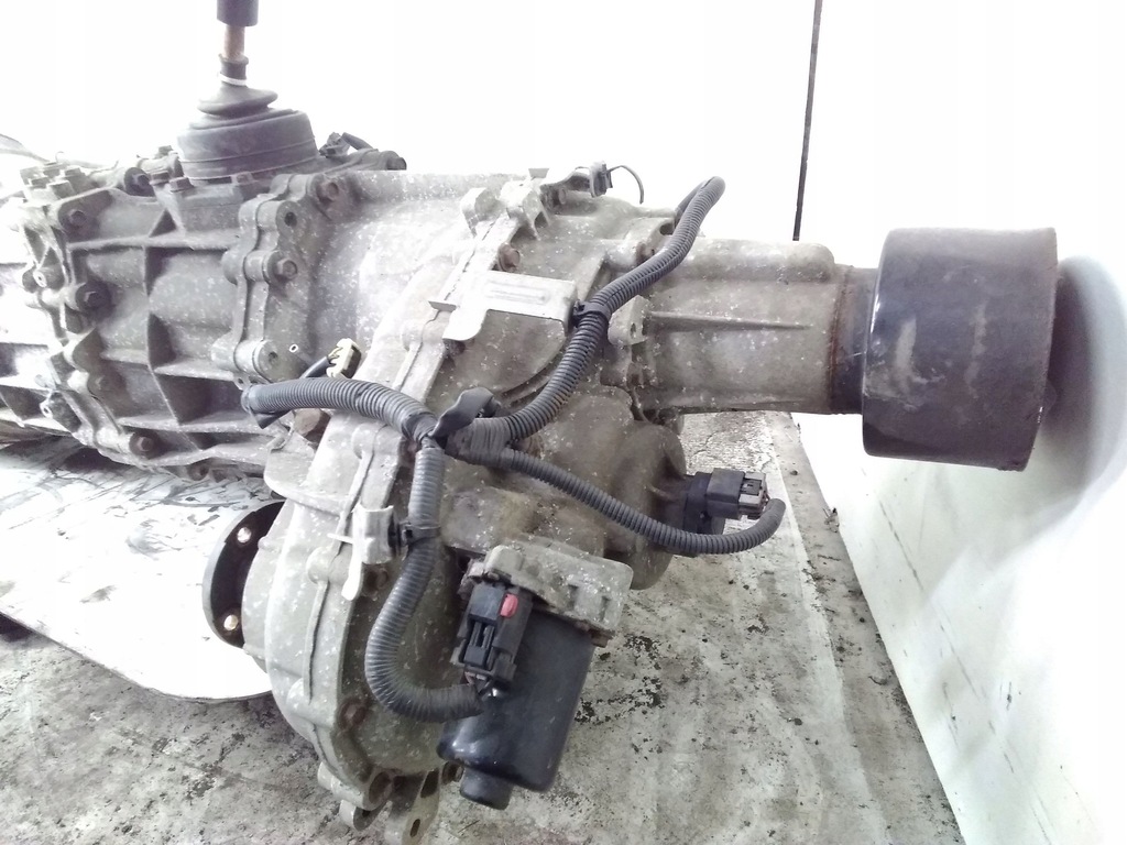 фото №9, Nissan navara d23 2017 механічна 6-ступенева коробка передач передач