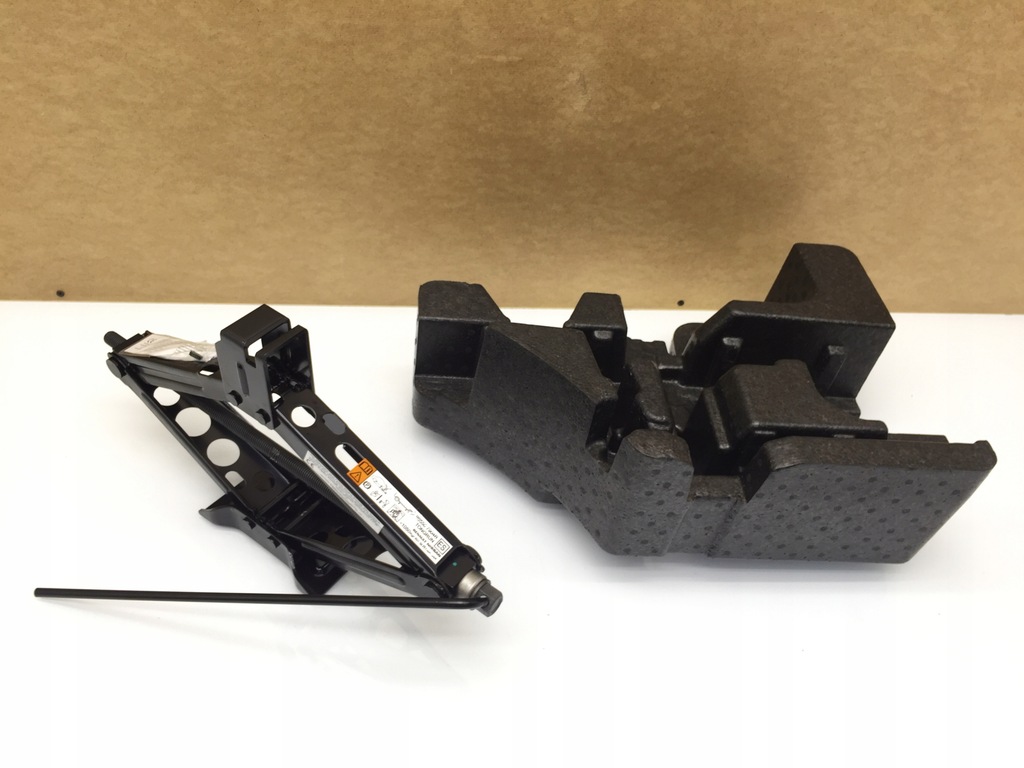 фото №1, Renault arkana підйомник домкрат колеса пінополістирол вкладиш